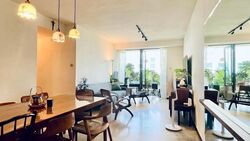 Hilltop Grove (D23), Condominium #615031511